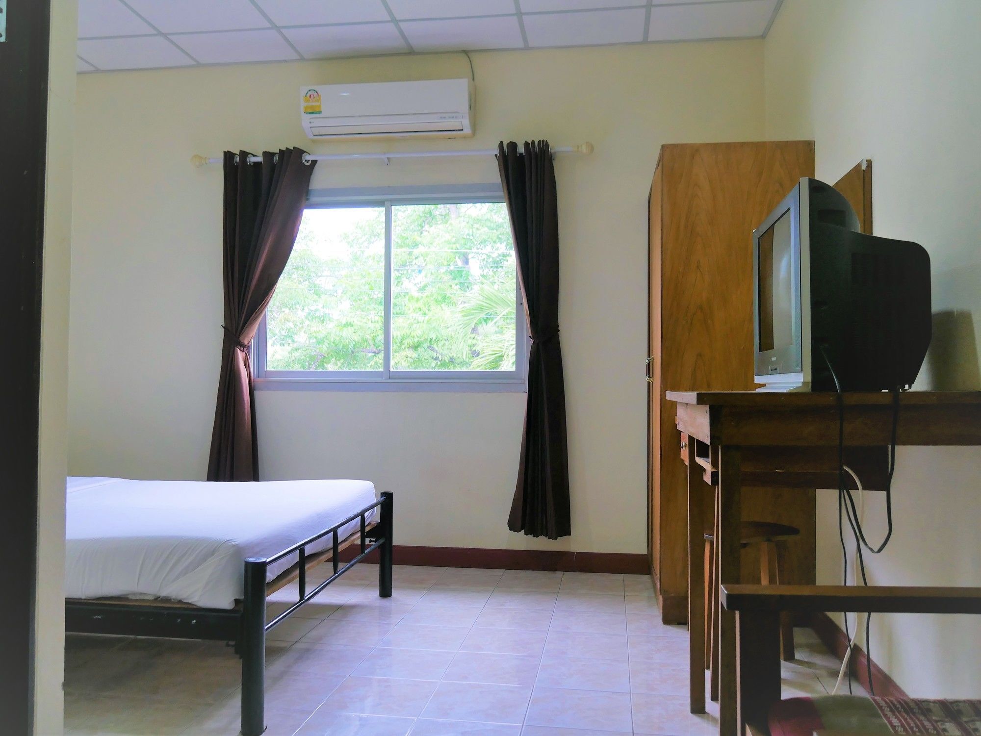 Vitoonguesthouse2Fanrooms & Aircondition Sukhothai Exterior photo